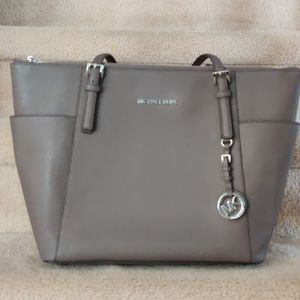 Michael Kors Medium Taupe Saffiano Leather